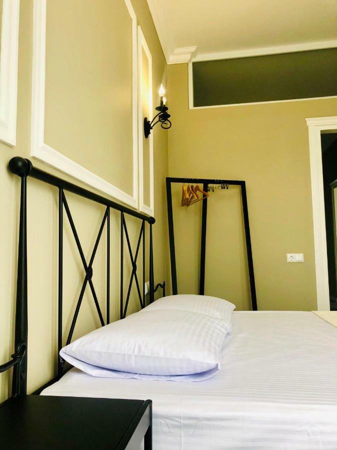 #Home-11 Batoumi Extérieur photo
